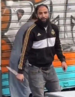 Tanpa Alasan Jelas, Pria Ini Tikam 5 Warga hingga Kritis