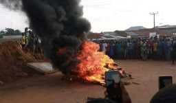 Kepergok Culik Anak, Wanita Dibakar Massa