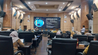 Guru di Padang Dibekali "Tameng" dari Serangan Siber