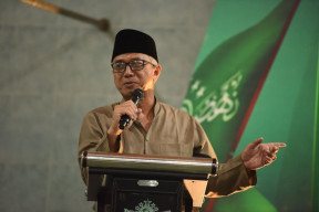 Gus Qowim Hadiri Maulid Nabi dan Tasyakuran Pembangunan Kantor PCNU Tahap 2