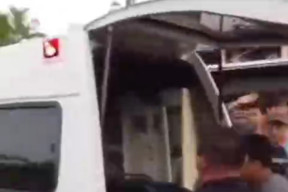 Gadis Pengendara Motor Tewas Ditabrak Truk Trailer di Jalan Sungai Batang-Mempawah