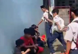 Viral Siswa SMP di Tambun Aniaya Teman, Wajah Korban Dipukul hingga Ditendang