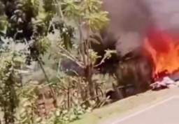 Rebutan Lahan, Warga Bentrok hingga Bakar Rumah