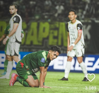 Menjamu Persija, Persebaya Tak Berdaya