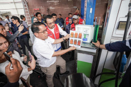 Dirut Pertamina Patra Niaga Bersama Dirjen Migas, Tinjau Langsung SPBU di Jawa Timur