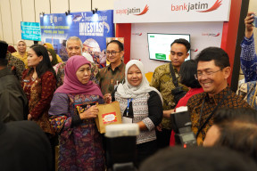 Sinergi Bank Jatim dan Pemprov Jawa Timur di Misi Dagang Palembang