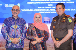 Gubernur Khofifah Gandeng Kajati Jatim Teken Nota Kesepakatan Restorative Justice