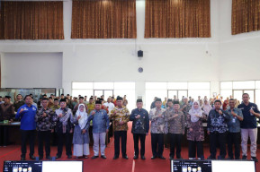 Sebanyak 13 Pengurus UPZ Masjid se-Kota Padang Dikukuhkan