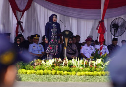 Pimpin Upacara Hari Jadi ke-80 Jatim, Wabup Sidoarjo Ajak Sinergi Seluruh Lapisan untuk Jatim