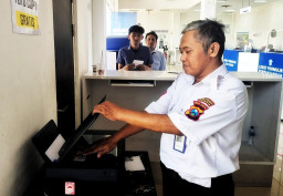 Satpas Colombo Konsisten Berikan Layanan Prima, Masyarakat: Kami Sangat Terbantu