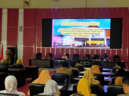 ASN Padang Dituntut Kompeten Terhadap Digitalisasi