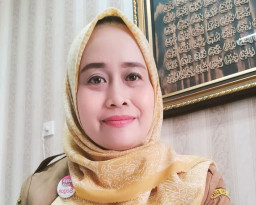 904 Depot Air Minum Diimbau Aktif Periksa Kualitas Air