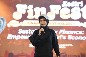 Ikuti Strong Nation di Finfest 2025, Mbak Wali: Olahraga Untuk Sehat dan Perekat Persaudaraan