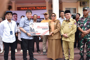 Dorong Swasembada Pangan, Kelompok Tani Kota Padang Diberikan Bantuan Alsintan