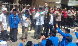 Aliansi Santri Lamongan Turut Aksi Bela Kyai dan Pesantren, Tolak Framing Negatif