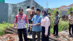 DPRD Kabupaten Malang Cek Lokasi Tembok Perumahan BCT Tutup Akses Lahan Warga