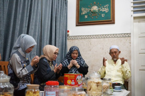 Menteri PPPA RI Buka Seminar Pesantren Ramah Anak di Lirboyo, Ini Pesannya