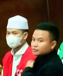 Cabuli Anak Tirinya, Muhammad Rosuli Dituntut 5 Tahun Penjara