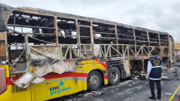 Bus Malam Terbakar, 20 Orang Tewas