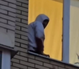 Pria Tak Dikenal Serang Nenek Tua