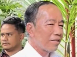 Feri Amsari Desak Jokowi Mengalah untuk segera Tunjukkan Ijazahnya ke Publik