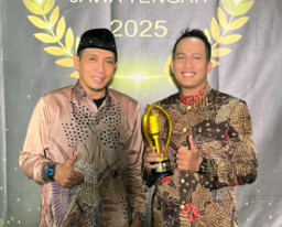 Ulil Albab Sabet 2 Penghargaan di Ajang Anugerah KPID Jateng