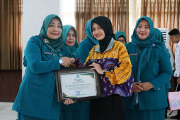 Pelantikan Ketua TP PKK Kecamatan se-Kota Kediri, Mbak Wali Berpesan PKK Harus Sinergis dan Inovatif