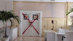 Pasca OTT, KPK Segel Kantor Bupati dan Sekda Ponorogo