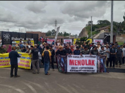 Warga Protes Proyek Rakata Arum, Aktivis Desak Pemerintah Bertindak