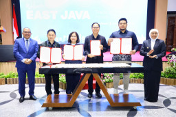 Gubernur Khofifah Pimpin Misi Dagang dan Investasi di Singapura