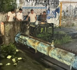 Bupati Sidoarjo Turun Tangan Atasi Banjir di Sidoarjo Kota