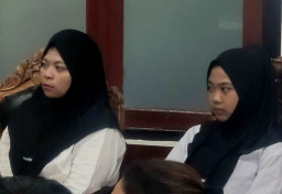 Curi BH Senilai Rp5,9 Juta di Royal Plaza, Dua Perempuan Dihukum Setahun Penjara