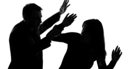 Oknum Polisi di Surabaya Divonis 10 Bulan karena Kekerasan Psikis terhadap Istri