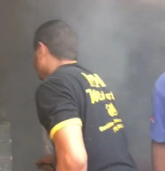 Cemburu, Suami Bakar Istri