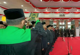 Pemkot Surabaya Rotasi 79 Pejabat