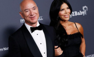 Manusia Terkaya di Bumi, Jeff Bezos Borong 3 Rumah Mewah di Pulau Elit Rp 3,9 T