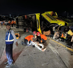 Kecelakaan Bus Tewaskan 16 Orang di Tol Krapyak, Ini Kata Kemenhub