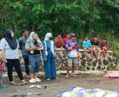 Truk Box Tabrak Vario, Dua Pelajar Meninggal Dunia