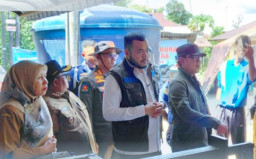 Wamendagri Tinjau Posko Bencana di Nanggalo