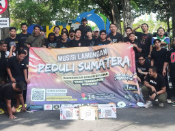 Puluhan Musisi di Lamongan Konser Amal Bantu Korban Bencana Aceh dan Sumatra