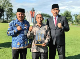 RT 05 RW 05 Kelurahan Cengkeh Raih RT Terbaik Kota Padang di Padang Rancak Award 2025