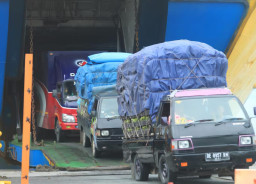 Puncak Nataru, ASDP Pastikan Rantai Logistik Nasional Tetap Bergerak