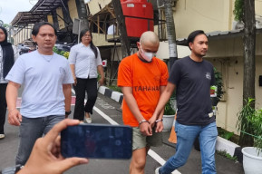 Pelaku KDRT di Depok Ditetapkan Sebagai Tersangka, Polisi Ungkap Pemicunya