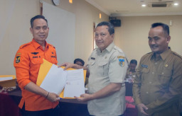 Mbak Wali Perkuat Karakter PPPK Dinas Pendidikan Melalui Pelatihan di Brigif 16 Wira Yudha