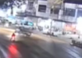 Ngebut, Pengendara Yamaha R15 Tewas Terlindas Truk Tronton