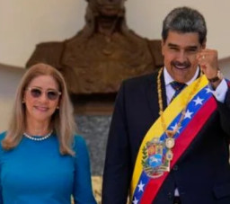 Trump Klaim Pasukannya Berhasil Menangkap Presiden Venezuela dan Istri