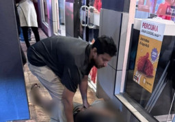 Asyik Makan di Restoran Tiba-Tiba Ditembak