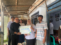 Kecelakaan Kerja, Peternak Sapi di Kabupaten Pasuruan Dapat Santunan BPJS Ketenagakerjaan Rp37 Juta