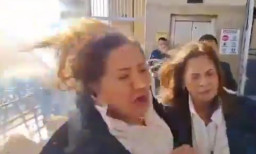 Anggota DPR Diserang Bahan Peledak saat Diwawancarai Wartawan