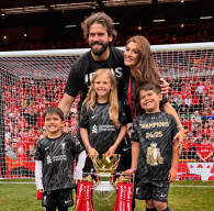 Natalia Loewe Tetap Setia Alisson Becker